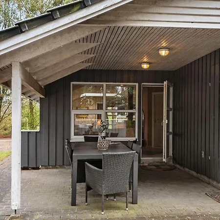 Semesterbostad Gorgeous In With Sauna *