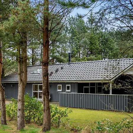 Stunning In With Kitchen * Oksbøl