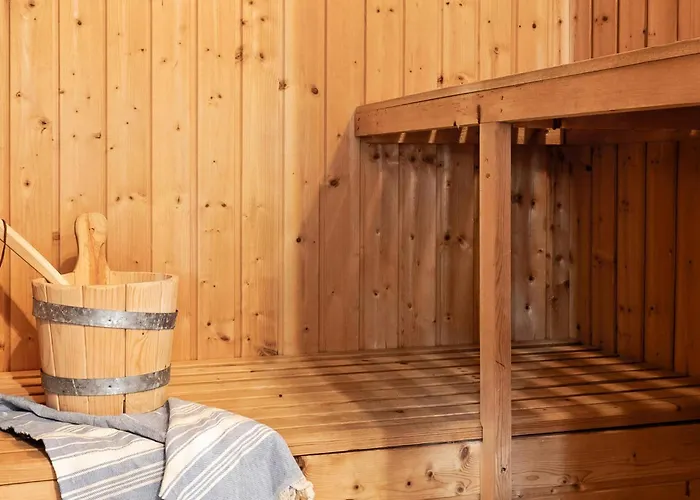 Stunning In With Sauna Feriehus Oksbøl